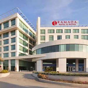 Hotel Ramada & By Wyndham Izmir Kemalpasa